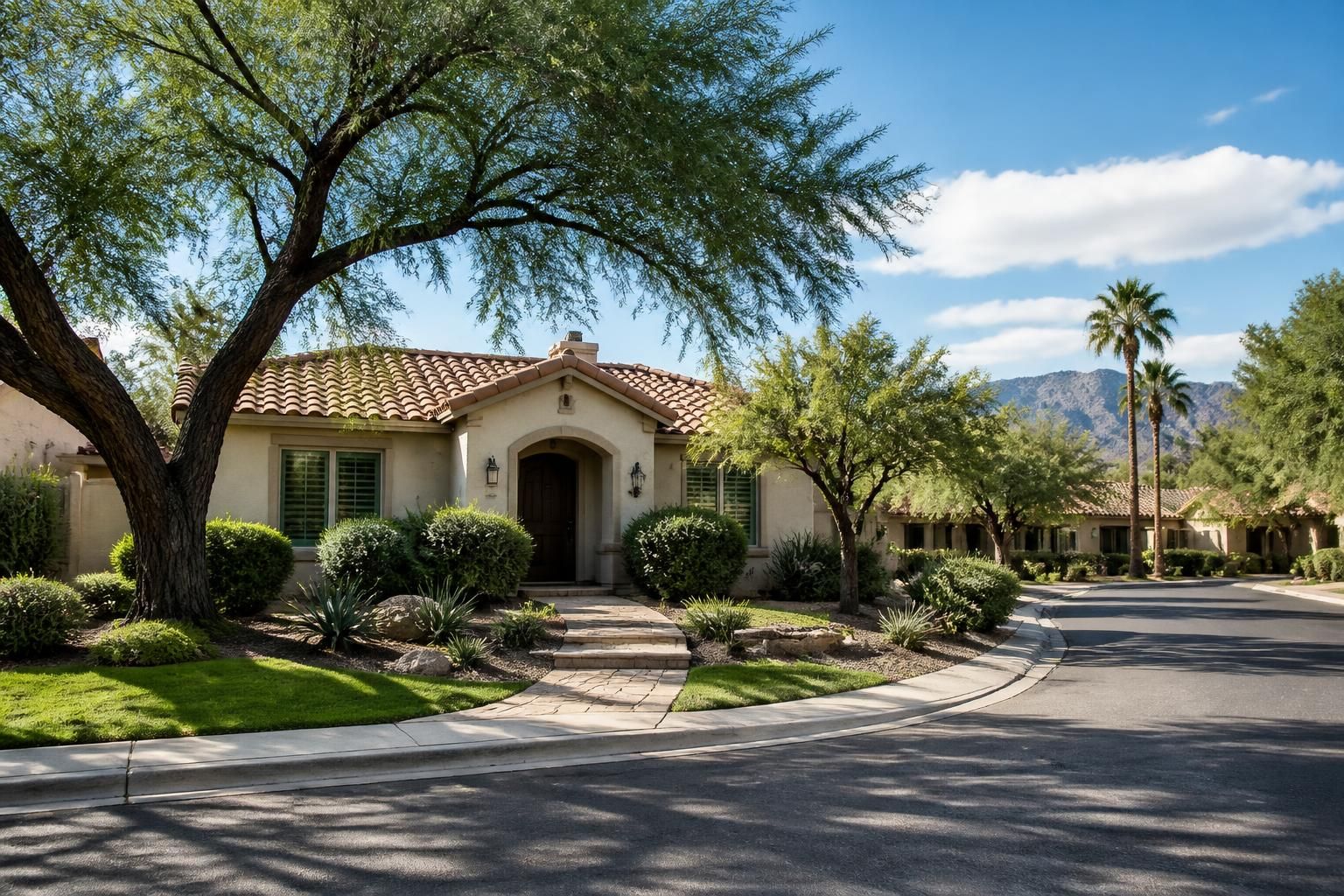 Residential district with maintained yards in Belen